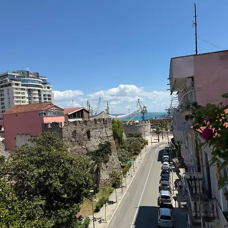 Διαμέρισμα Lukas Vollga *