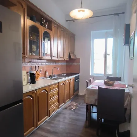 Apartment Lukas Vollga
